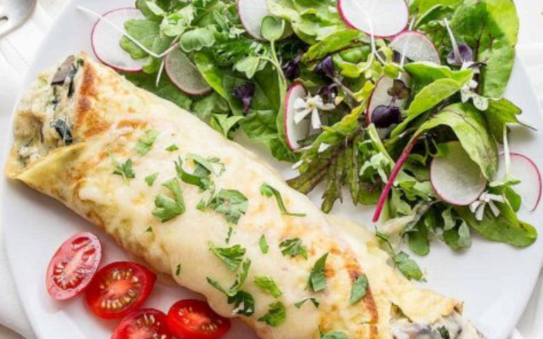 Indulge in a French Delight: Crepes Florentine